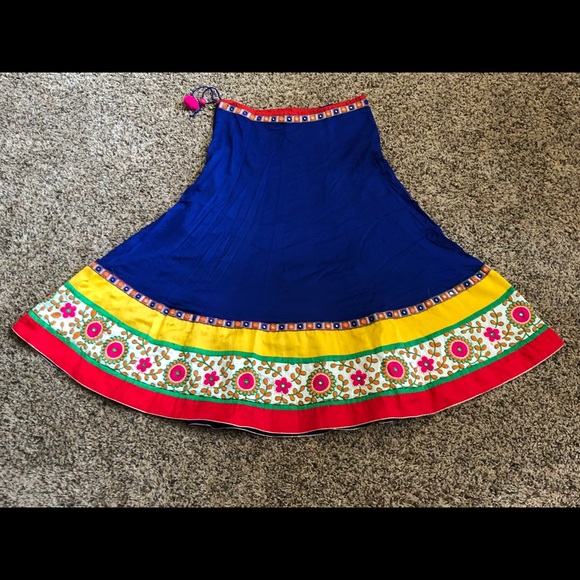 Chaniya Choli Full Set - Picture 4 of 4